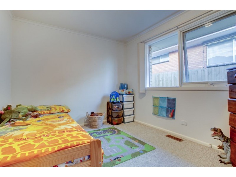 37 Veronica Street, Ferntree Gully VIC 3156