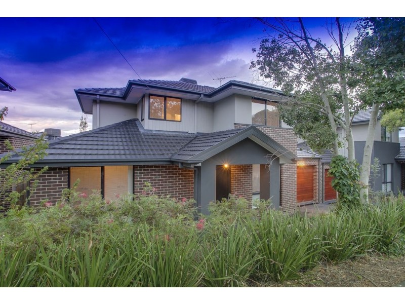 22 Mountview Parade, Mooroolbark VIC 3138