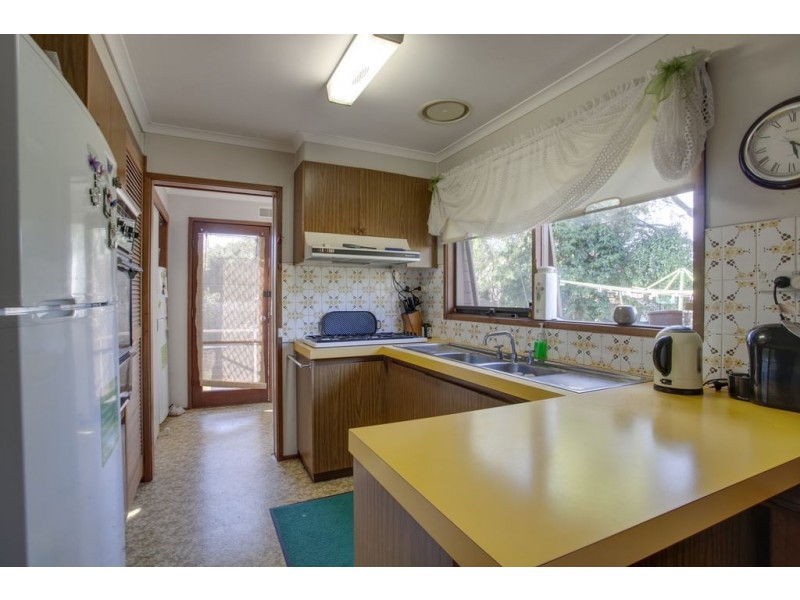 5 Kimber Close, Ferntree Gully VIC 3156