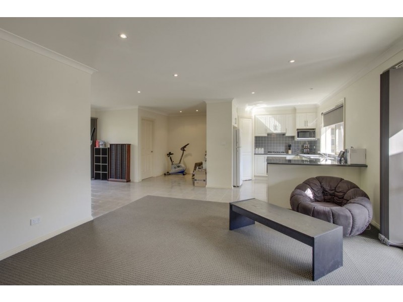 2/87 Albert Avenue, Boronia VIC 3155