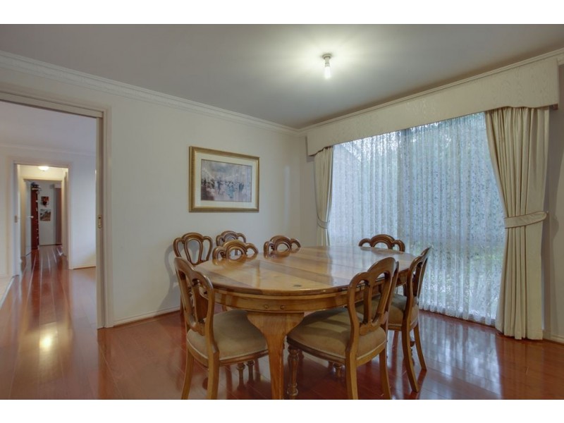 4 Handasyde Avenue, Kilsyth South VIC 3137