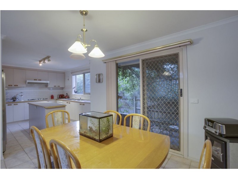 4 Handasyde Avenue, Kilsyth South VIC 3137