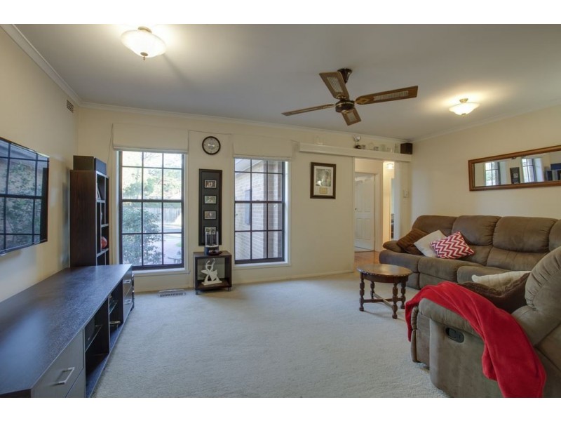 43 Bellbird Drive, Bayswater North VIC 3153