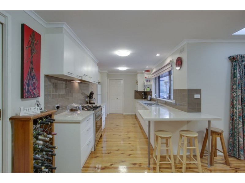 43 Bellbird Drive, Bayswater North VIC 3153