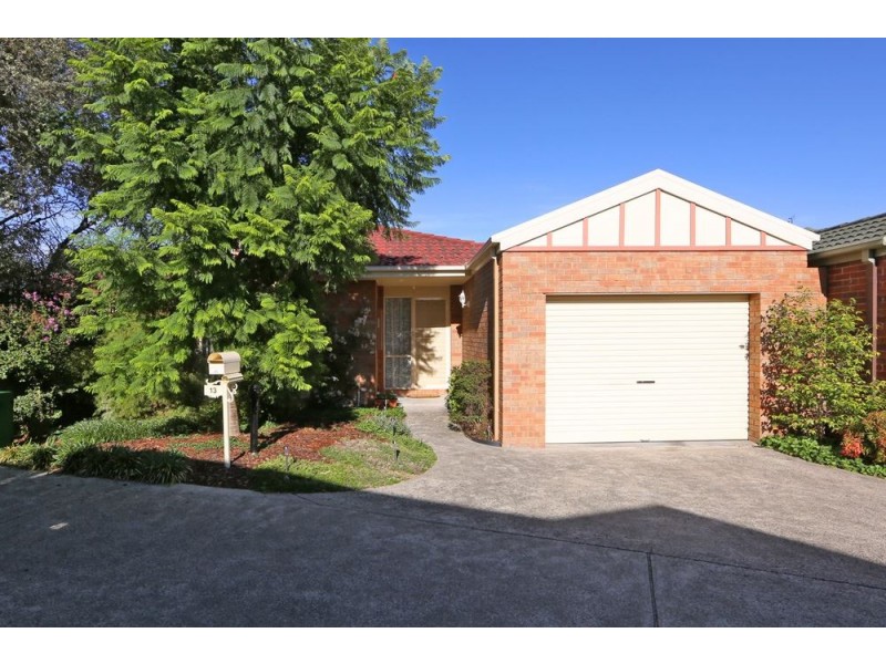 13/12 St Elmo Avenue, Ferntree Gully VIC 3156