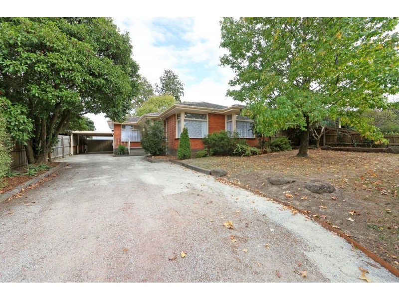 12 Queenstown Road, Boronia VIC 3155
