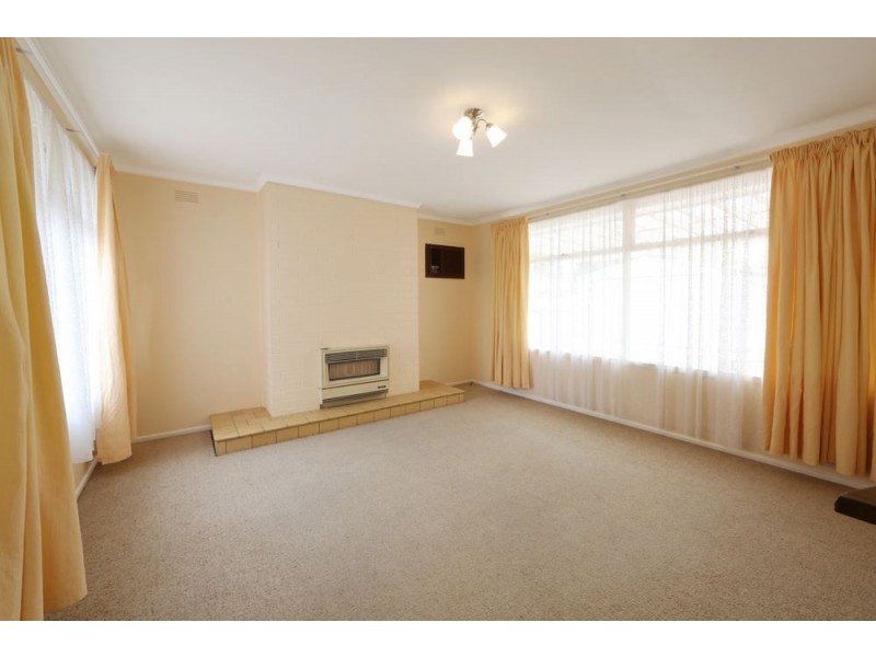 12 Queenstown Road, Boronia VIC 3155