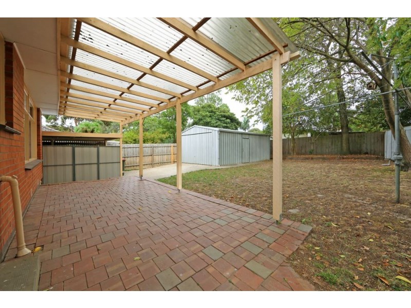 12 Queenstown Road, Boronia VIC 3155