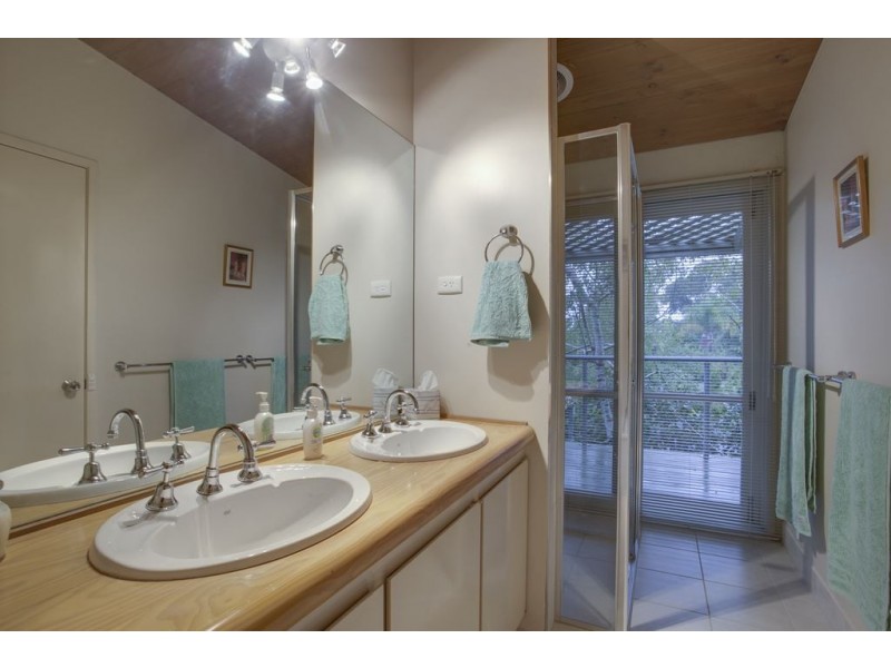 4 Harewood Close, Boronia VIC 3155