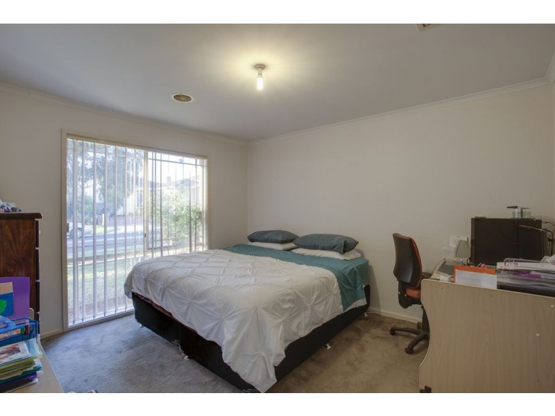 6 Lucy Hill Rise, Rowville VIC 3178