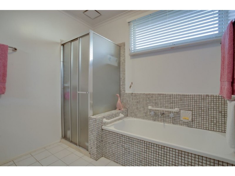 1725 Ferntree Gully Road, Ferntree Gully VIC 3156