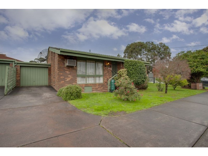 1/2 Narcissus Avenue, Boronia VIC 3155