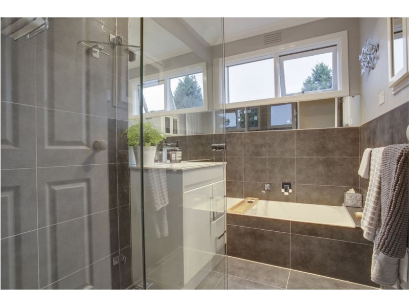 1/16 Russell Crescent, Boronia VIC 3155