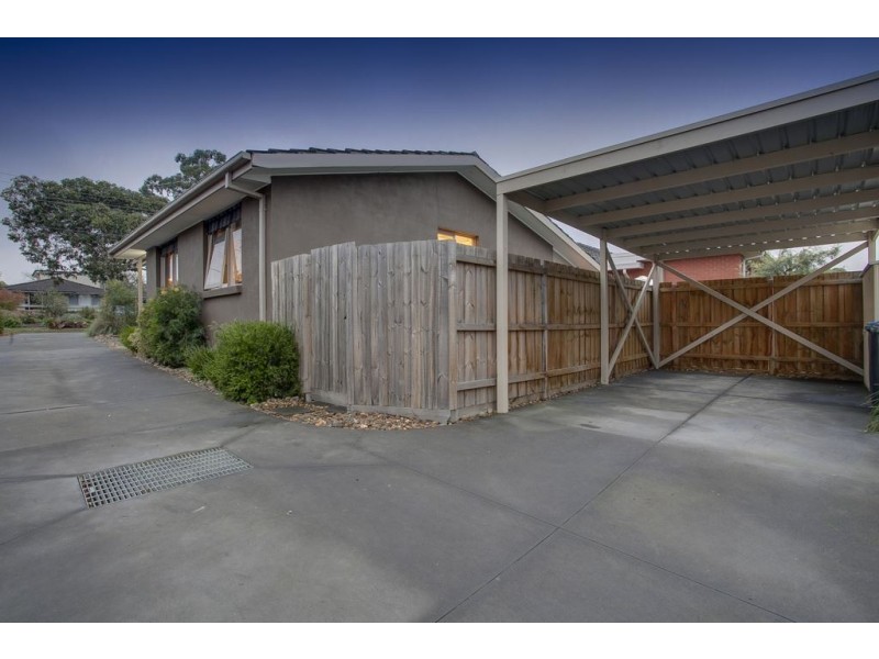 1/16 Russell Crescent, Boronia VIC 3155