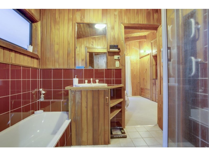 46 Inverness Avenue, The Basin VIC 3154