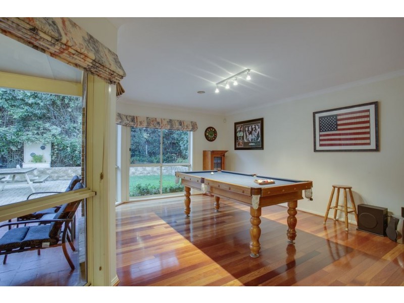 22 Langhorne Crescent, Rowville VIC 3178