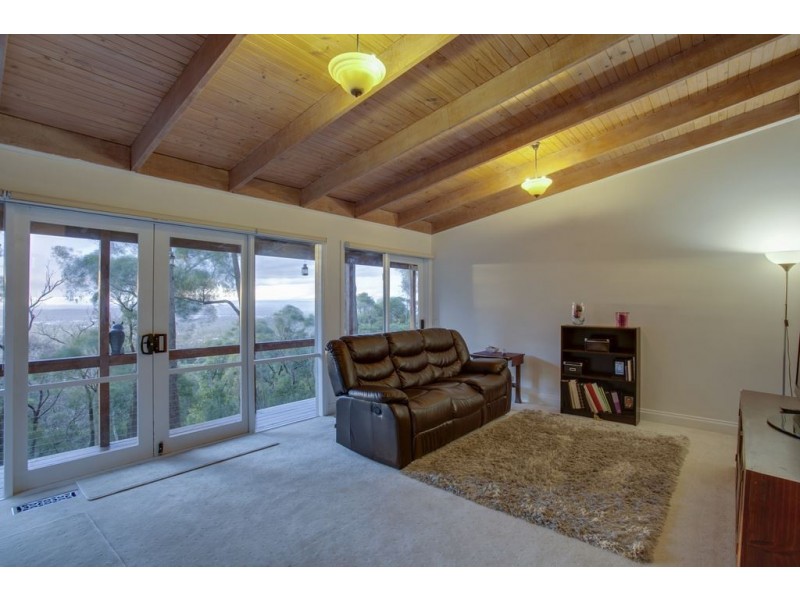 73 Bayview Crescent, The Basin VIC 3154