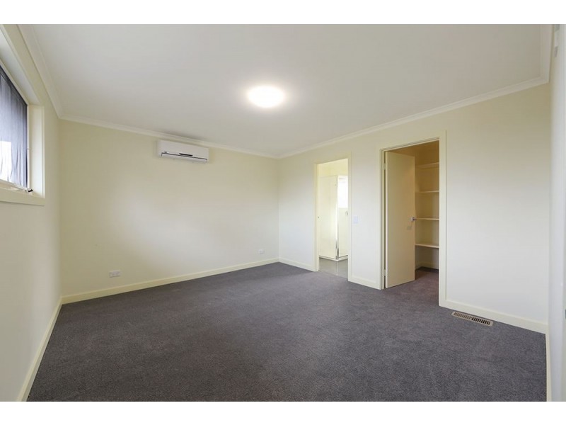 1/8 Valerie Street, Boronia VIC 3155