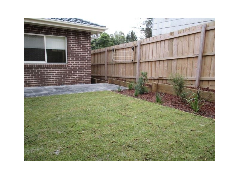 2/8 Valerie Street, Boronia VIC 3155