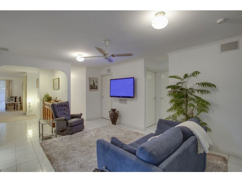 58 Segarta Circuit, Ferntree Gully VIC 3156