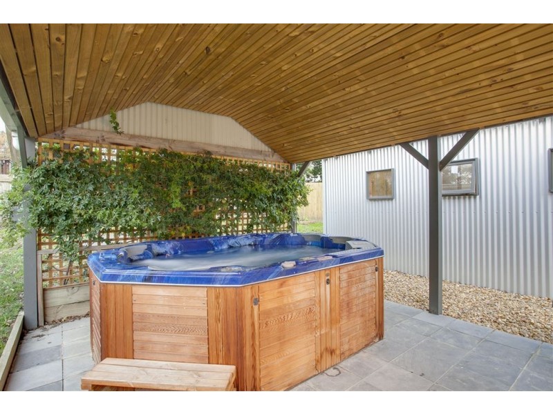 29 Mitchell Avenue, Boronia VIC 3155