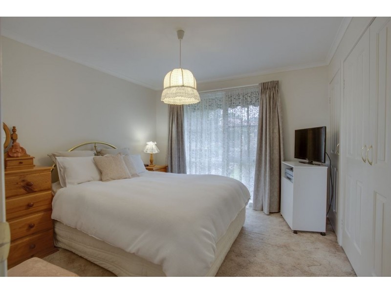 13 Moncoe Street, Boronia VIC 3155