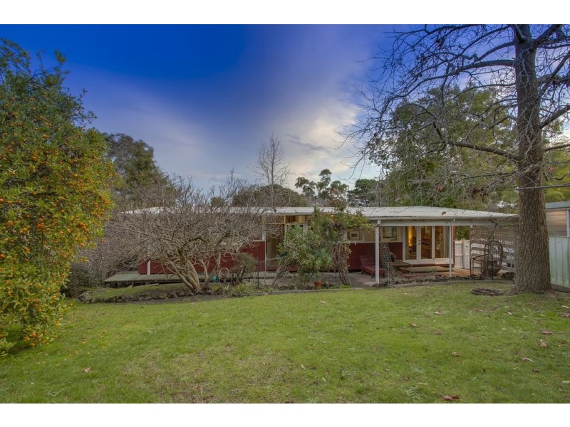 100 Gertonia Avenue, Boronia VIC 3155