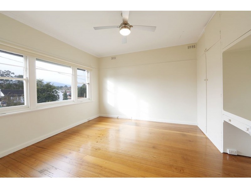 18 Stradbroke Road, Boronia VIC 3155