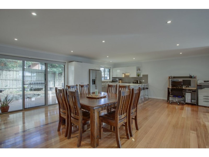 12A Belmont Road West, Croydon South VIC 3136