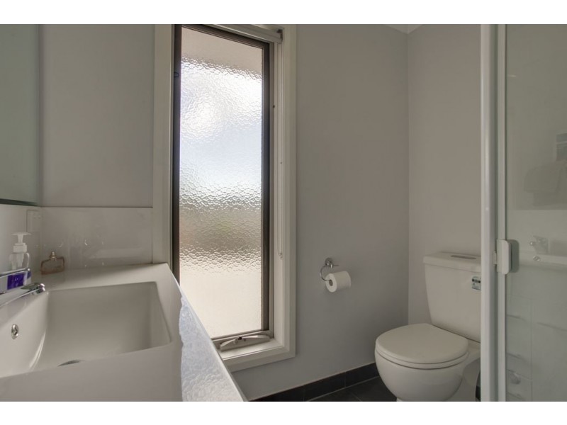 12A Belmont Road West, Croydon South VIC 3136