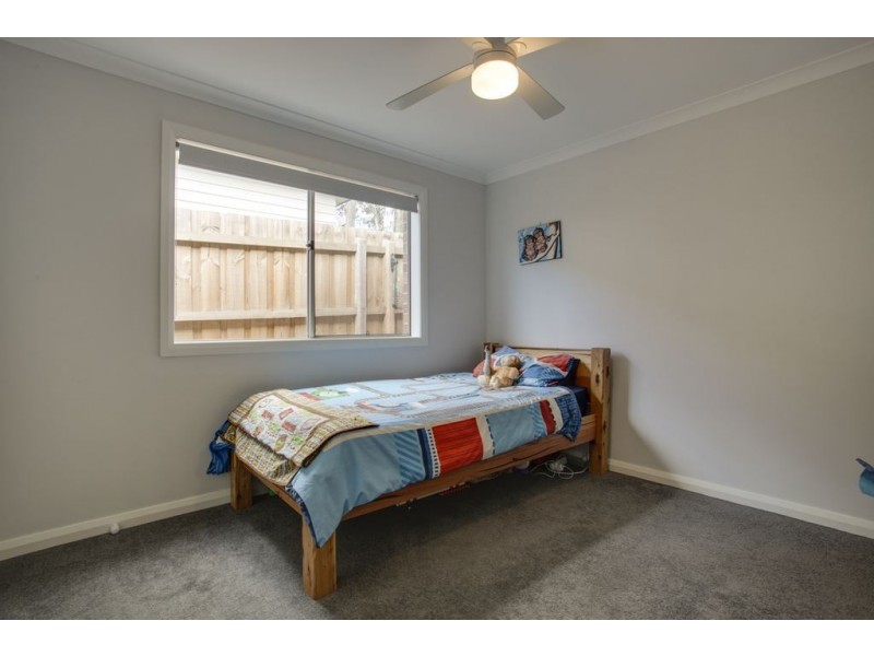 12A Belmont Road West, Croydon South VIC 3136