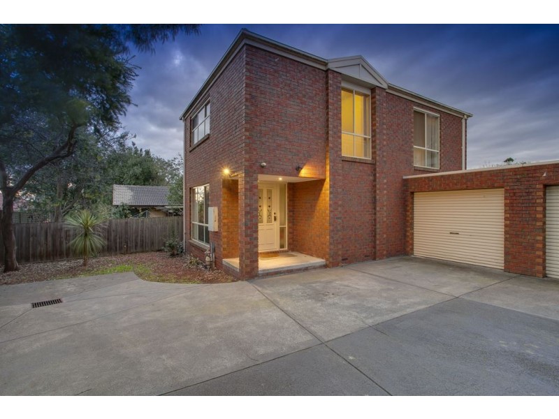 2/9 Joyce Street, Boronia VIC 3155