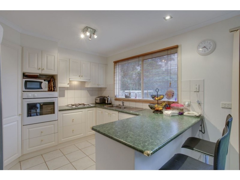 2/9 Joyce Street, Boronia VIC 3155