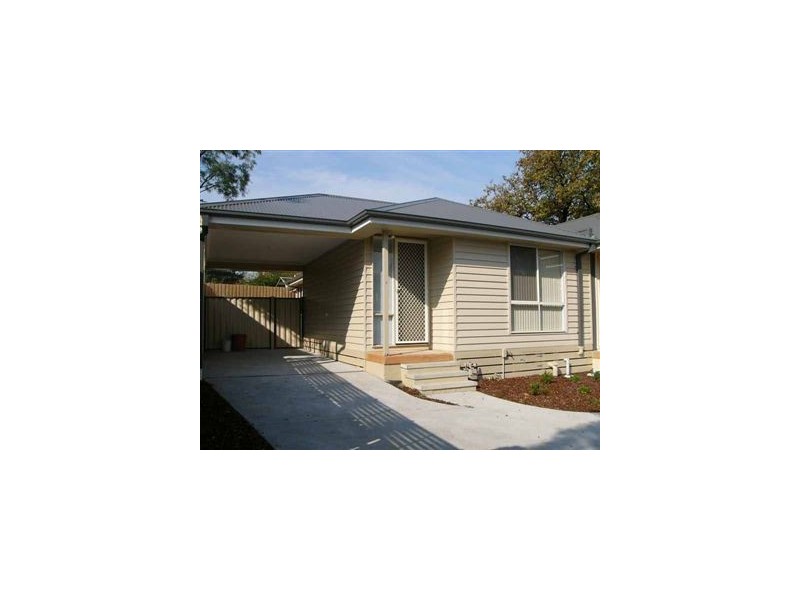 2/45 Commercial Road, Ferntree Gully VIC 3156