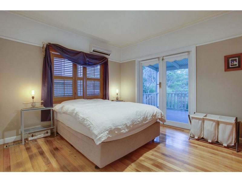 18 Byrne Road, Bayswater North VIC 3153