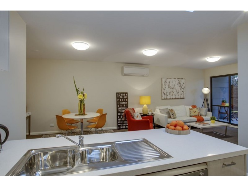 102/1 Oak Avenue, Boronia VIC 3155