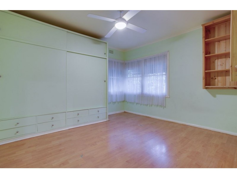 11 Paton Crescent, Boronia VIC 3155