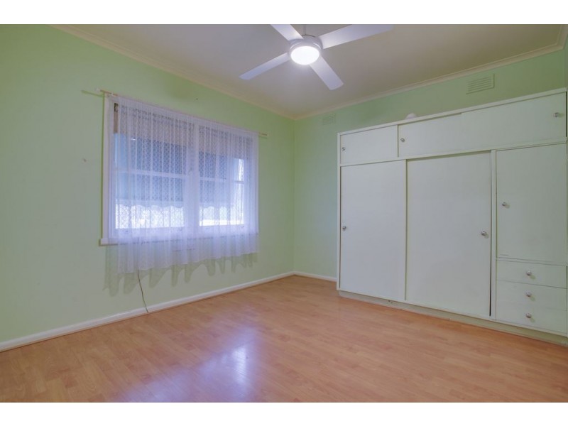 11 Paton Crescent, Boronia VIC 3155