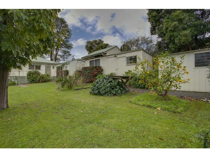 11 Paton Crescent, Boronia VIC 3155