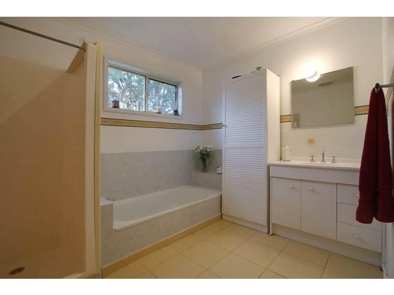 2 Wayne Avenue, Boronia VIC 3155