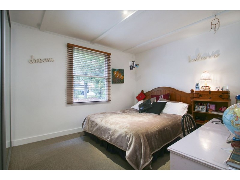 2 Wayne Avenue, Boronia VIC 3155