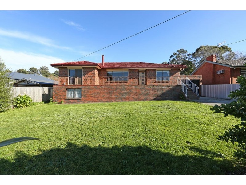 13 Station Street, Ferntree Gully VIC 3156