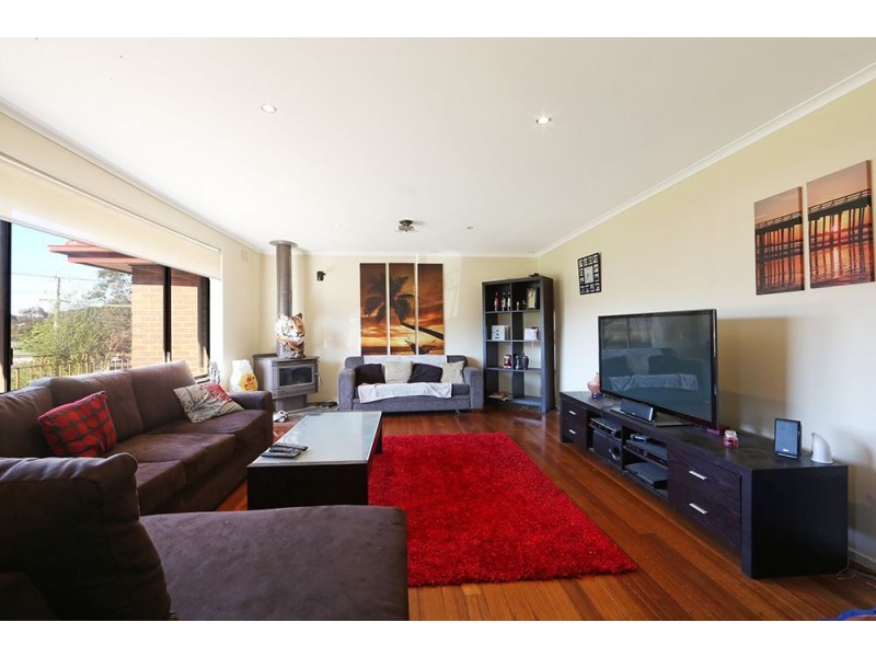 13 Station Street, Ferntree Gully VIC 3156
