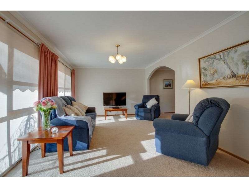 4 Torresdale Drive, Boronia VIC 3155