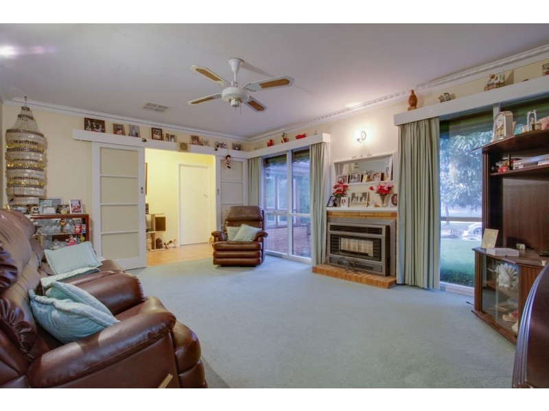 390 Mountain Highway, Wantirna VIC 3152