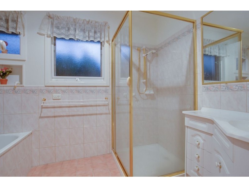 390 Mountain Highway, Wantirna VIC 3152