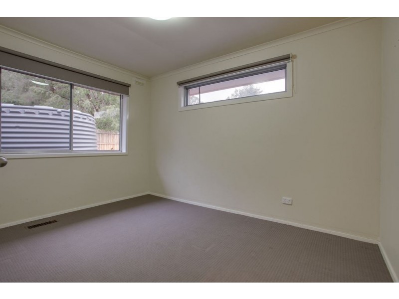 72 Rickards Avenue, Knoxfield VIC 3180