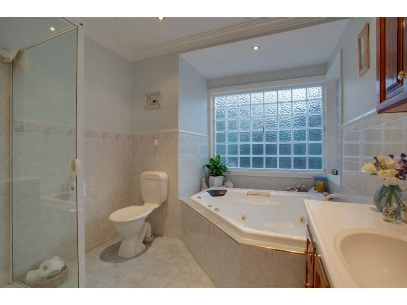 29 Augusta Road, The Basin VIC 3154