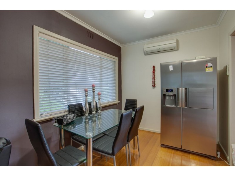 1/68 Eastfield Road, Croydon South VIC 3136