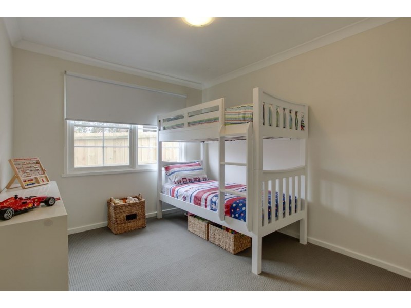 1/38 Johnson Drive, Ferntree Gully VIC 3156